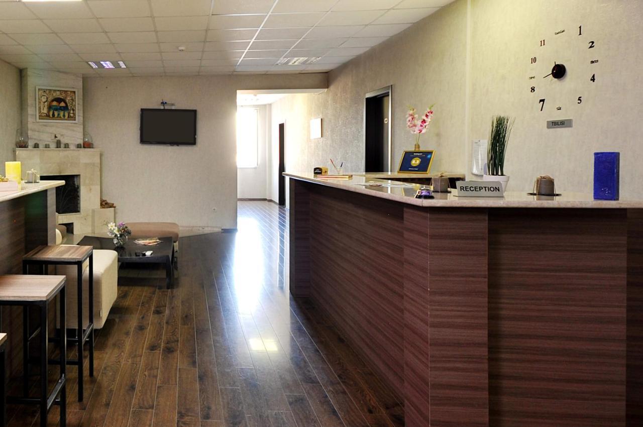 Athletics Hotel Tiflis Dış mekan fotoğraf
